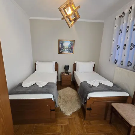 Bujtina Moskopoli Bed & Breakfast Voskopojë